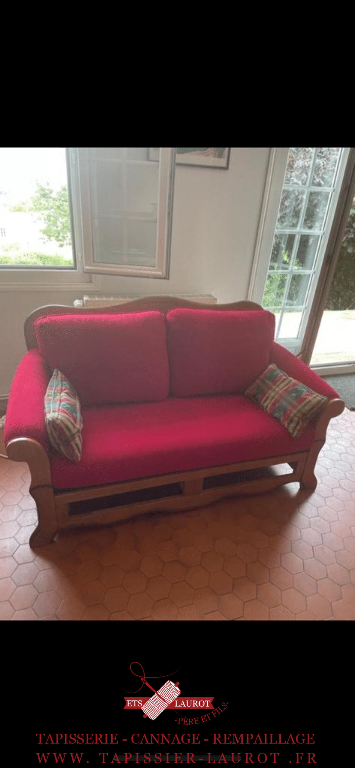 Réfection complète tissu et bois de canapé à Saint-Cloud 92