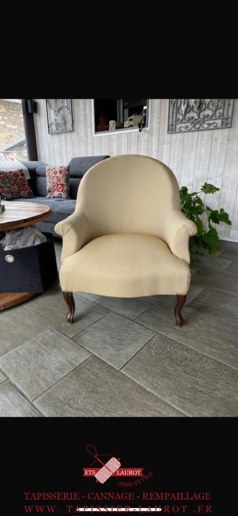 Restauration fauteuils à Paris