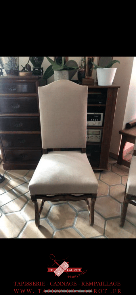 Restauration de chaise Villiers-Adam (95840)