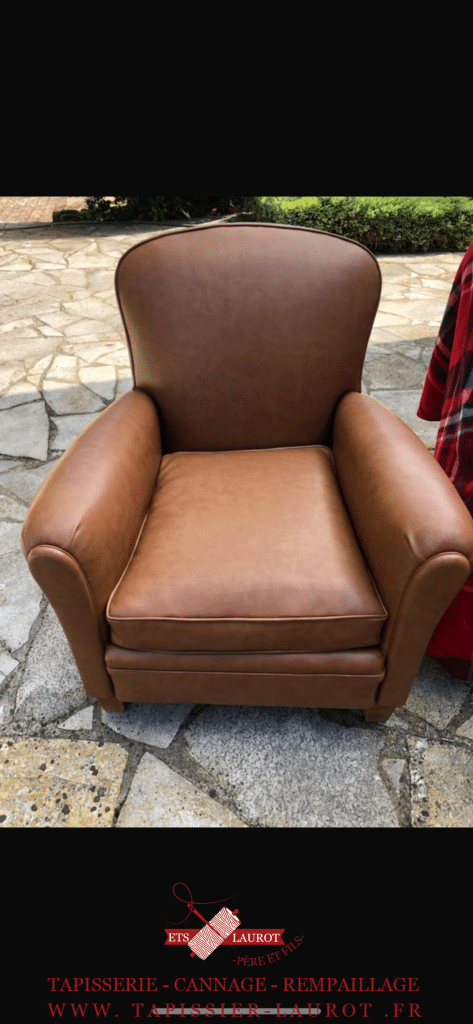 Restauration de fauteuil en cuir à Restauration de fauteuil à Le Heaulme (95640)