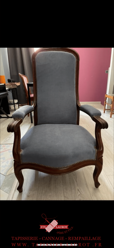 Restauration de fauteuil à Puteaux 92