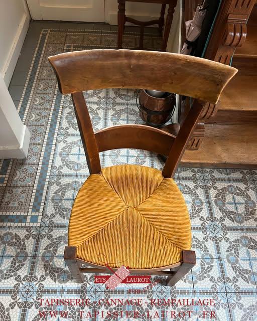 Rempaillage chaise de nourrice 19 Réfection assise chaise en paille à beauchamps 95250 Val D'Oise