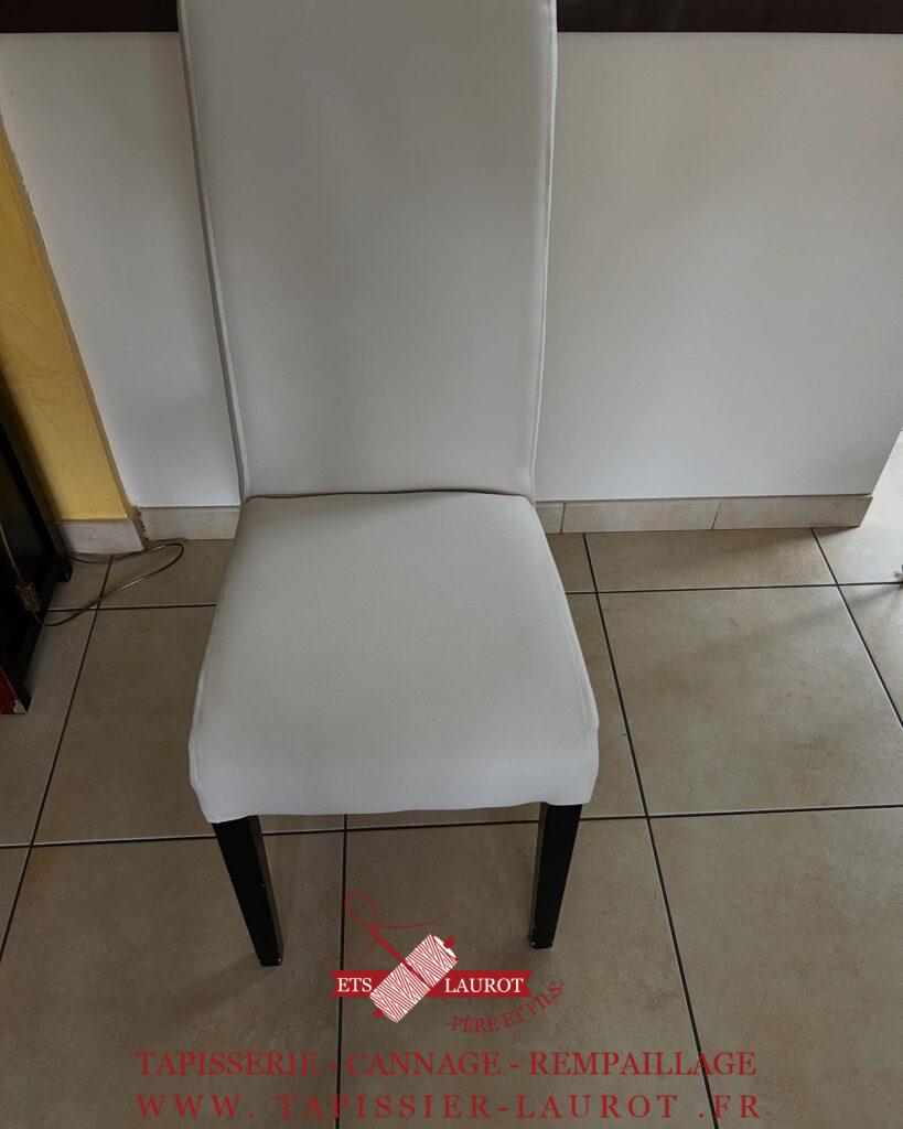 tapissier Val d'Oise 95 12 Réfection chaise simili-cuir fourni par nos soins 5239 wayne- 13 coton maisons-Laffitte 78 Yvelines #maisonslaffitte #yvelines #chaise #tapissier