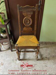 Refection assise chaise en paille et recollage de l’ensemble de la structure bois orgeval 78630 Yvelines