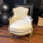 Réfection complète bergère à coussin tissus fournis par le client finition double passepoil le mesnil-le-roi 78600 Yvelines 78