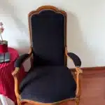 tapissier Val d'Oise 95 6 Réfection de fauteuil style Voltaire à l'isle-Adam 95