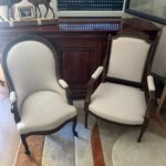 Fauteuil Louis XIII 4 Réfection traditionnelle d’une bergère Louis XV et d’un fauteuil Louis XVI à Versailles