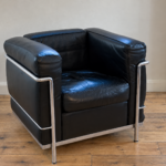 Réfection de fauteuils 37 Fauteuil LC2 Le Corbusier